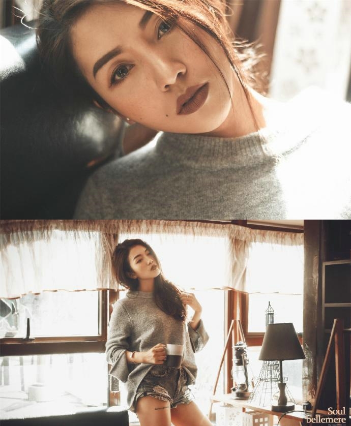 清新私房阳光凌乱美女感受假日温馨气息