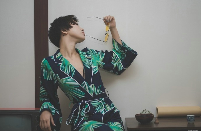 醉意私房的少女浴衣生活忧郁写真