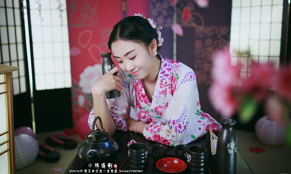 日系甜美女孩私房和服唯美写真