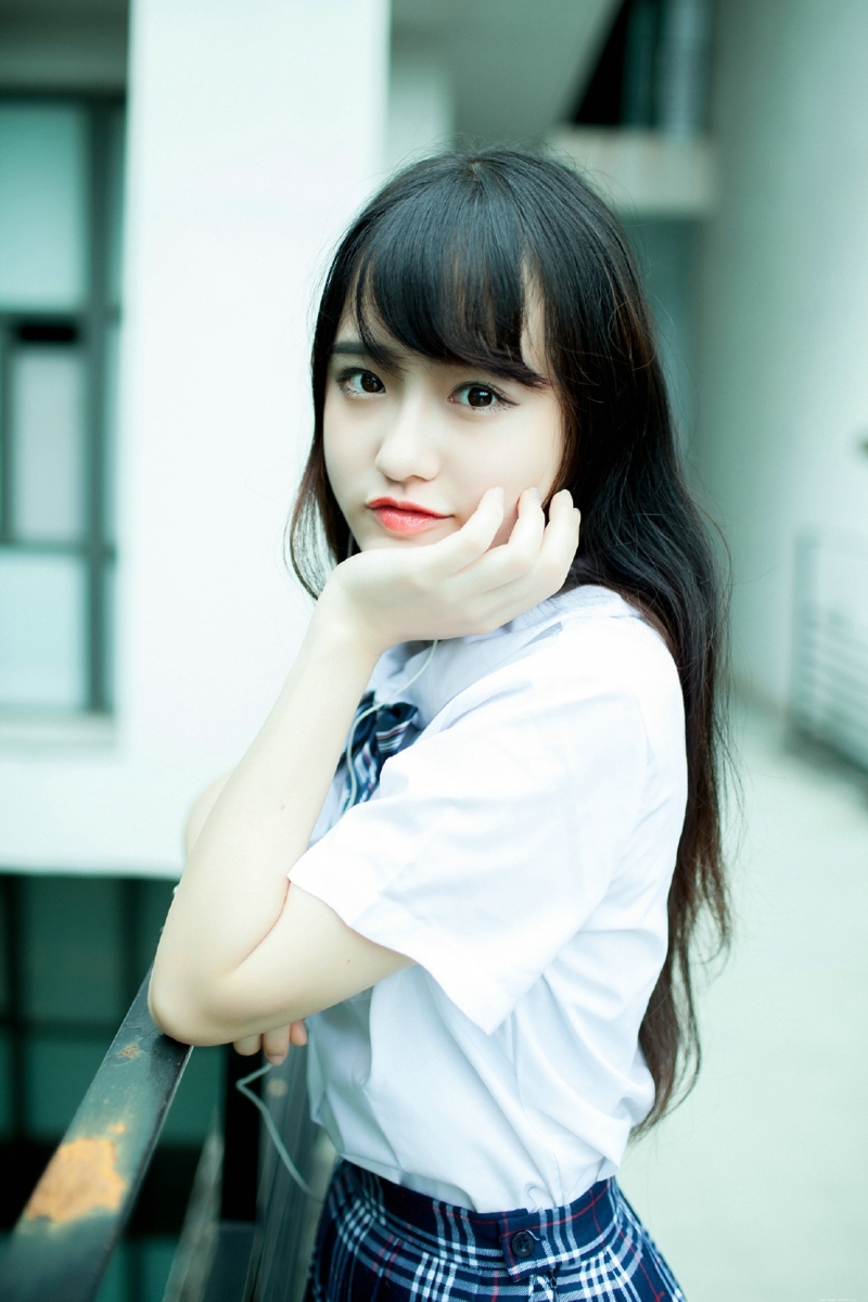 氧气校服少女清新纯真靓丽写真