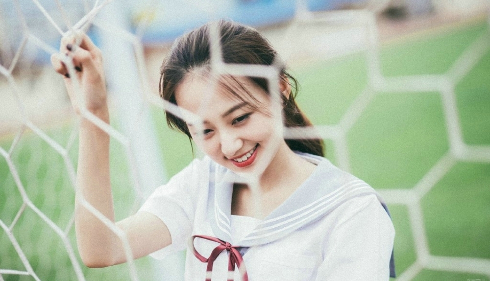 校园学生妹子马尾清纯笑容明媚