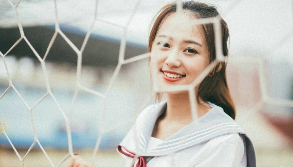 校园学生妹子马尾清纯笑容明媚