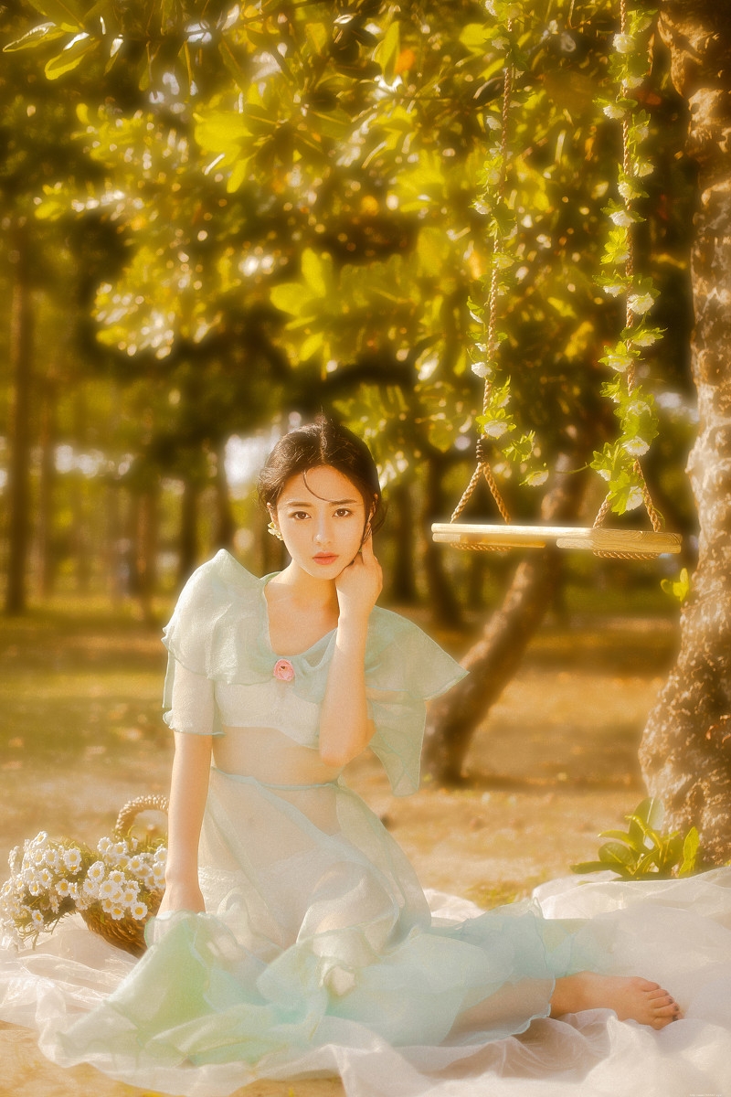 似画中人的精致五官美女夕阳唯美写真