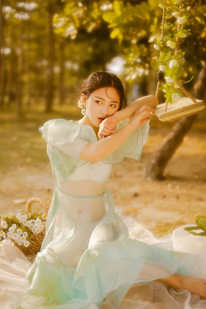 似画中人的精致五官美女夕阳唯美写真