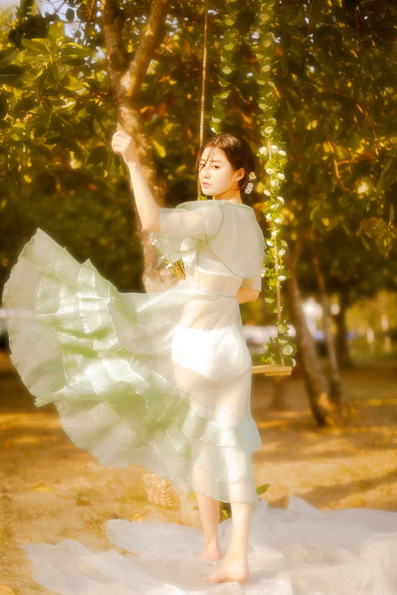 似画中人的精致五官美女夕阳唯美写真