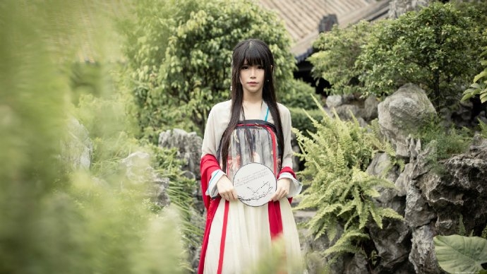 古装长发气质美女粉嫩靓丽迷人写真