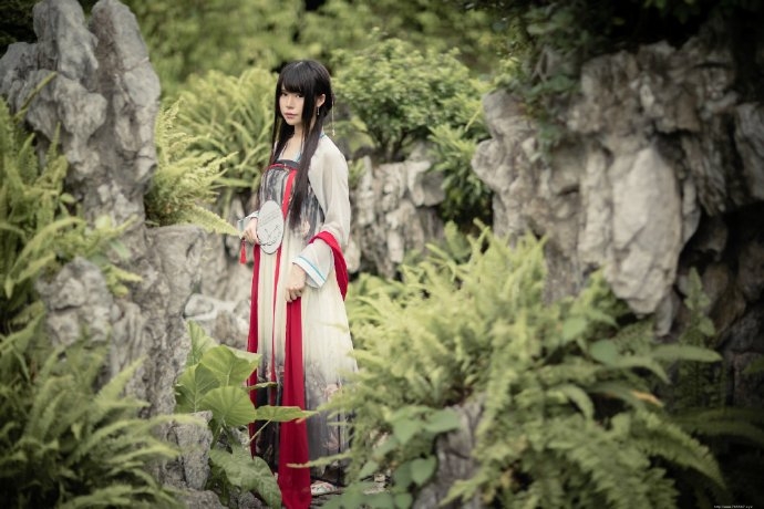 古装长发气质美女粉嫩靓丽迷人写真