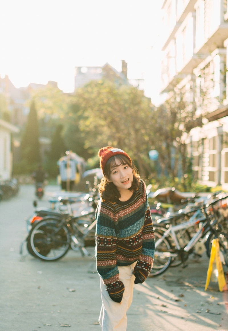 毛线帽少女温暖冬天漂亮吸睛写真