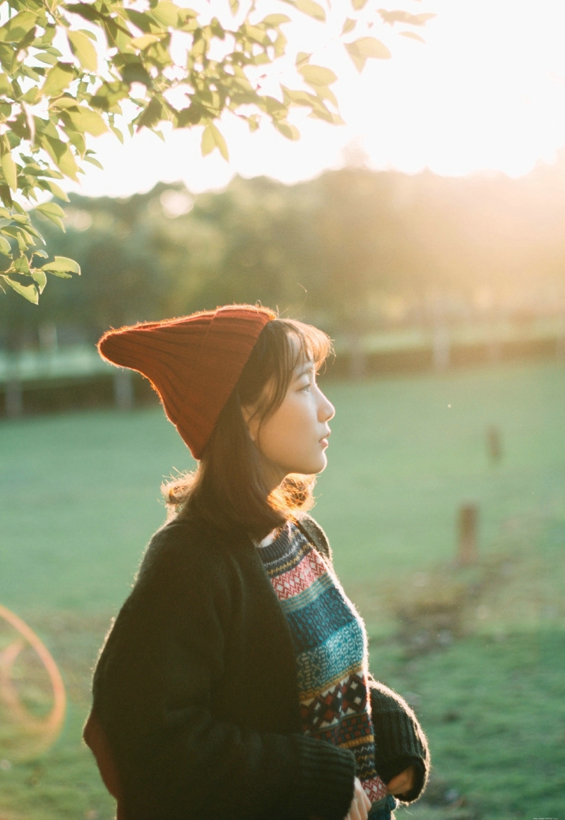 毛线帽少女温暖冬天漂亮吸睛写真