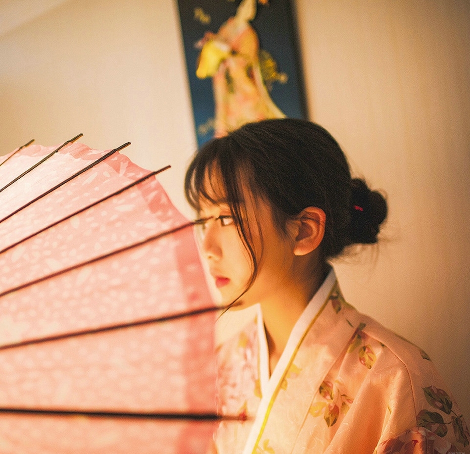 酒馆内日系和服美女醉生梦死诱人可口