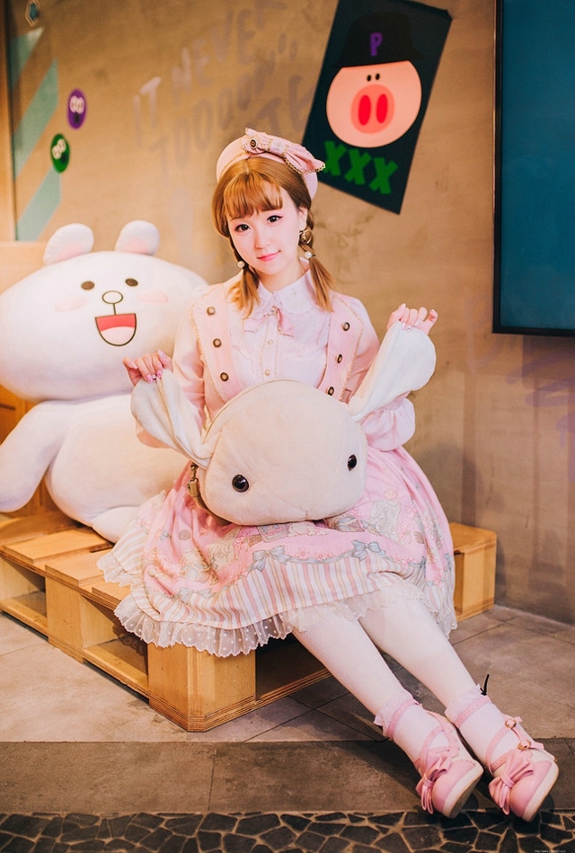 甜美粉嫩洛丽塔少女可爱萌萌