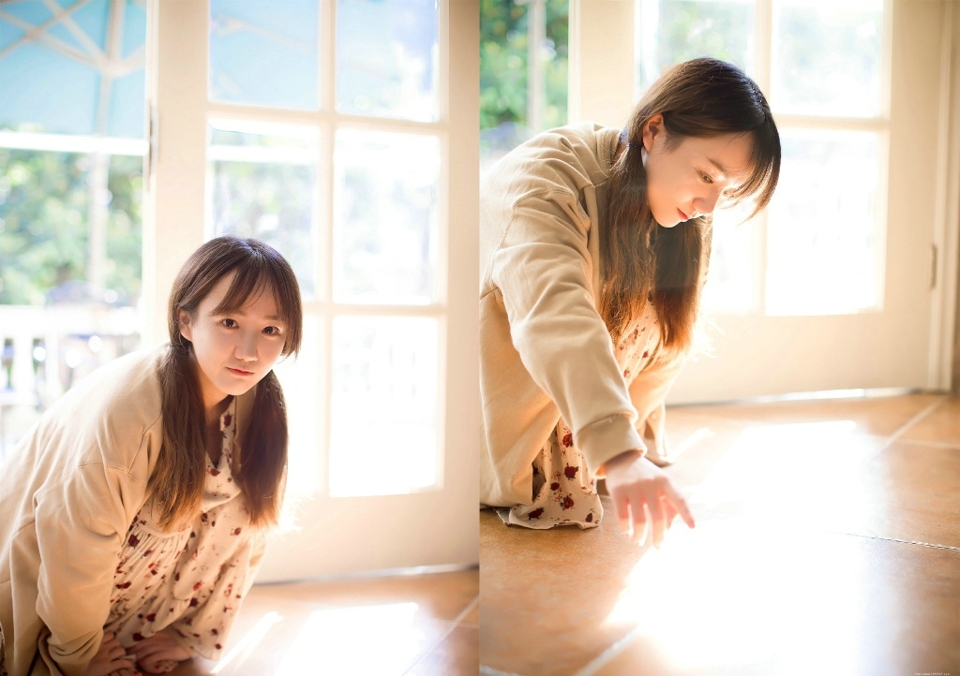 可爱元气少女浓眉大眼娇美可人