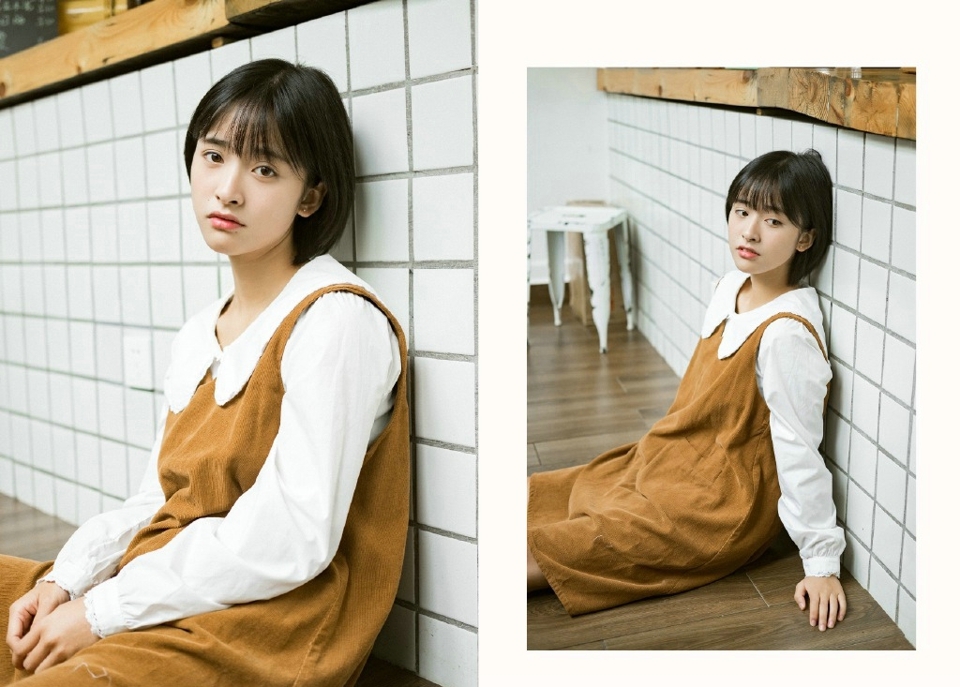 日系短发森系妹子甜美精致五官