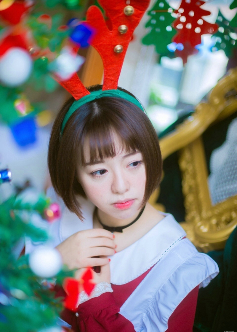 甜美圣诞妹子娇美小巧玲珑