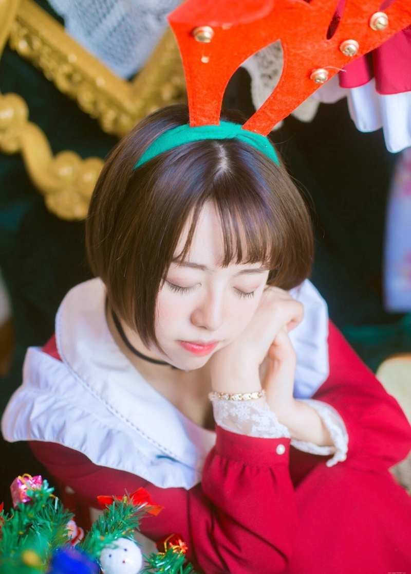 甜美圣诞妹子娇美小巧玲珑