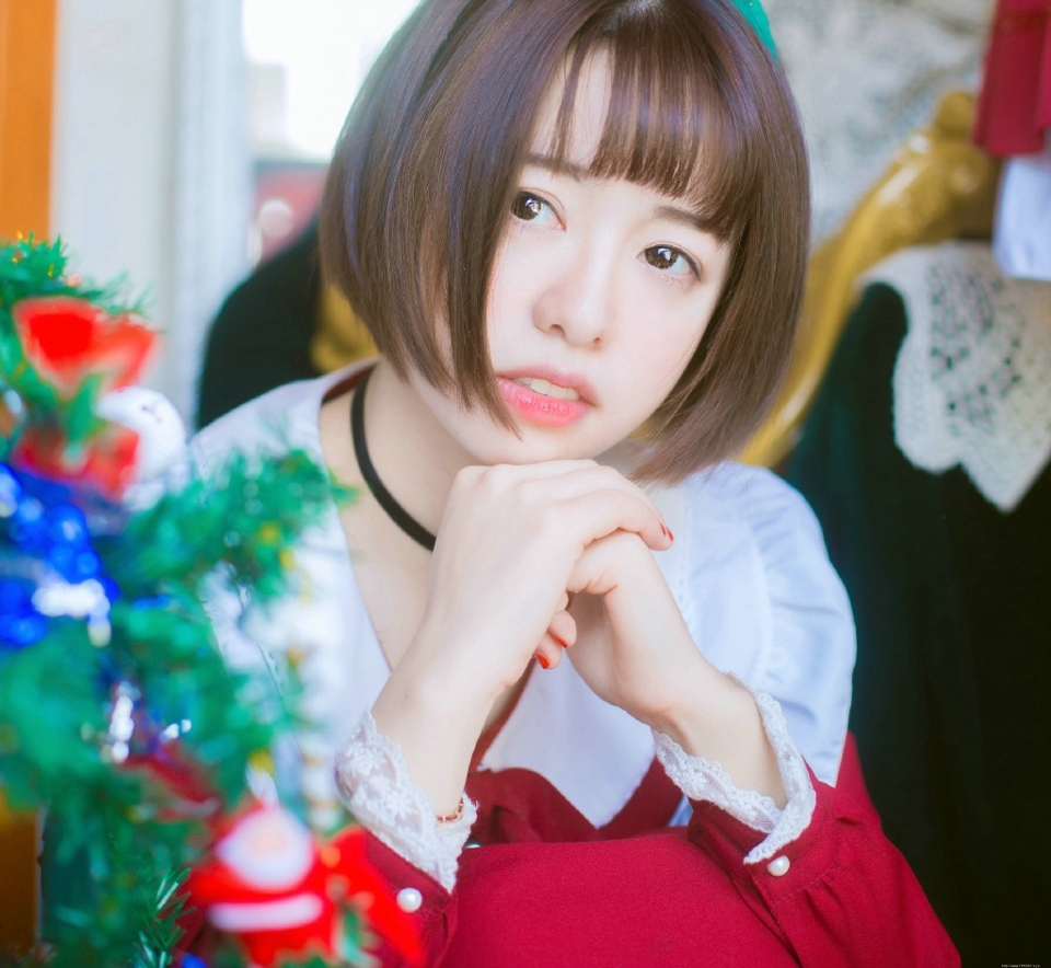 甜美圣诞妹子娇美小巧玲珑