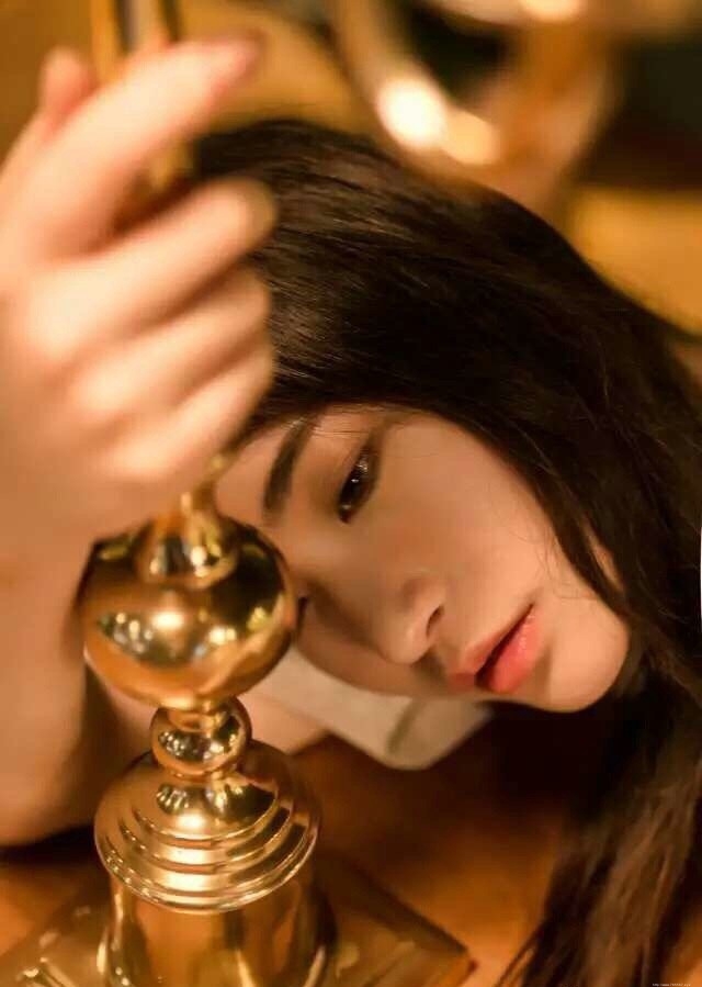 私房美女喵小兔私房宁静忧郁摄影写真