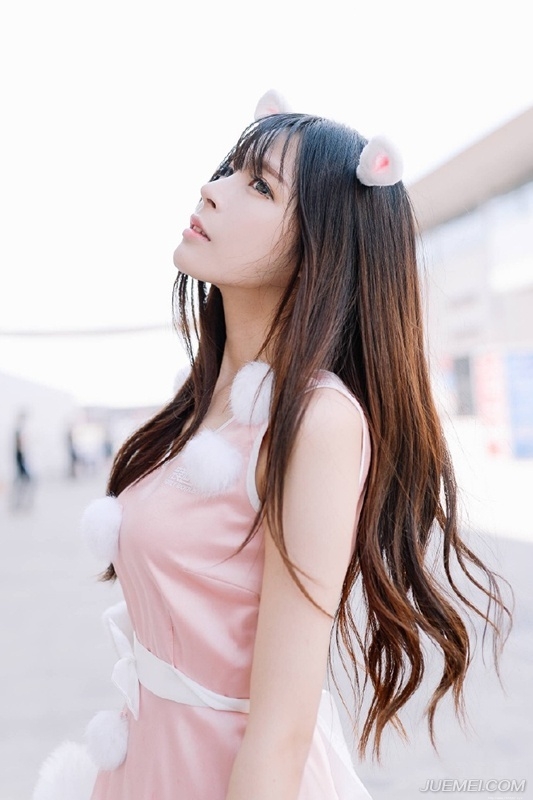 甜美少女私房兔子装俏皮诱惑写真