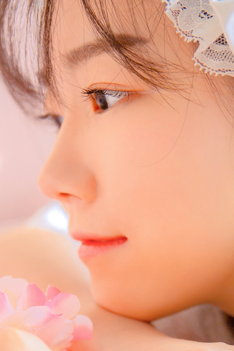 软萌少女私房文艺娇美迷人写真