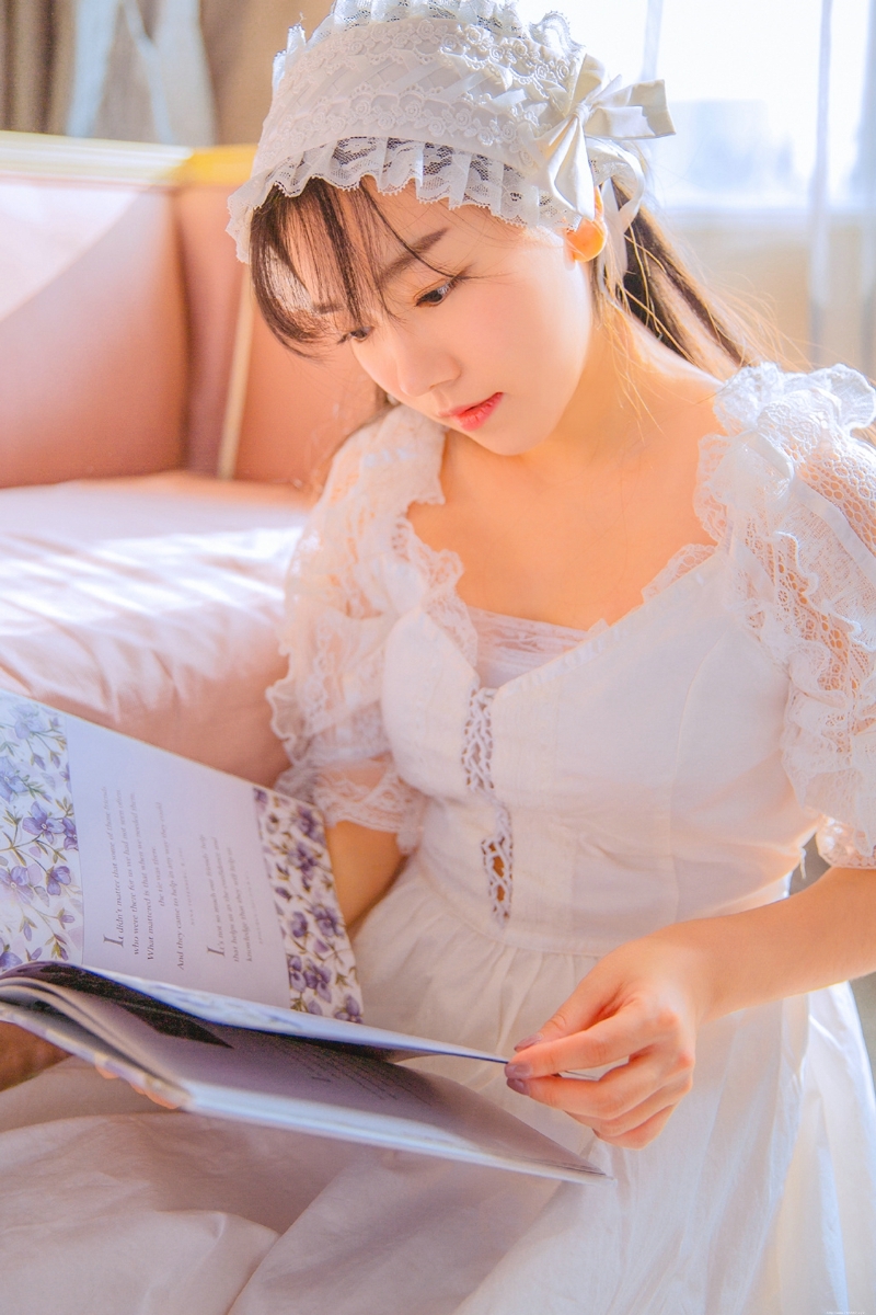 软萌少女私房文艺娇美迷人写真