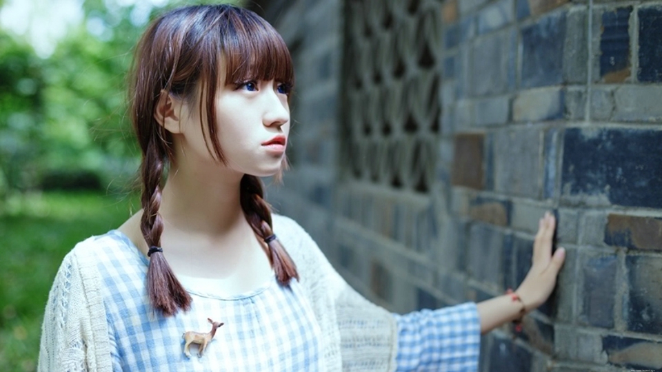 万物复苏清纯甜美少女清新可爱户外迷人写真