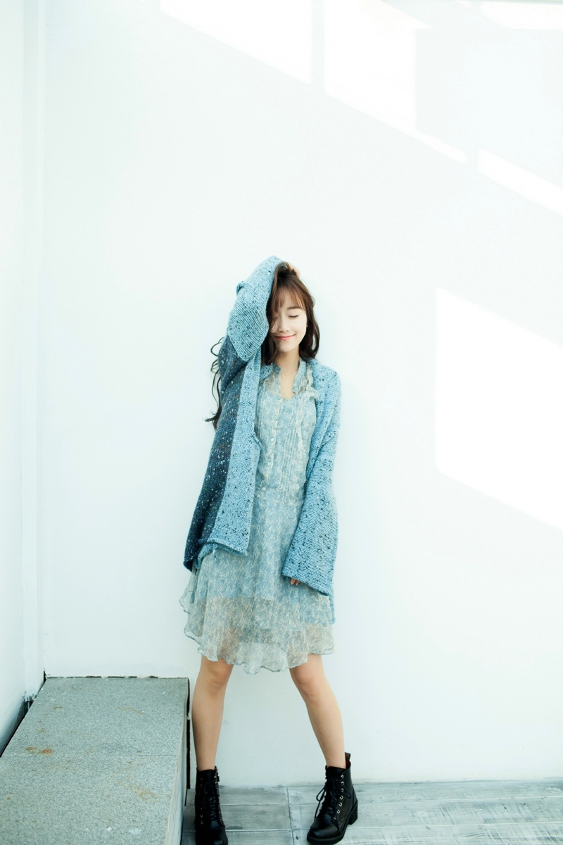 漂亮姑娘清新养眼甜美怡人