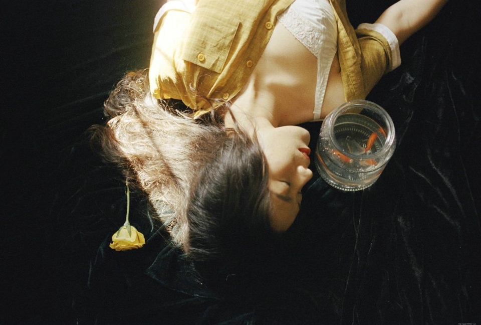 气质妹子个性私房金鱼另类迷人魅力