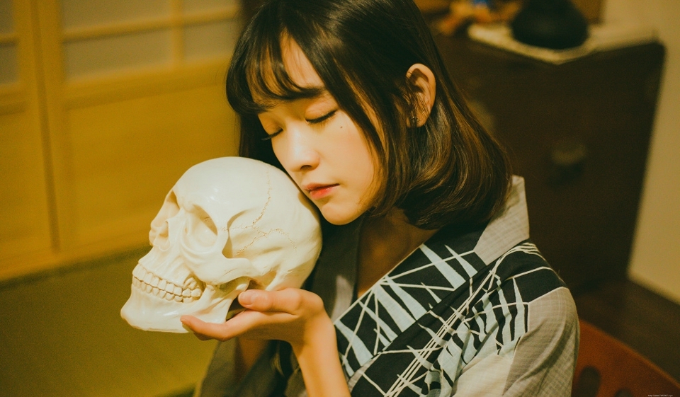 日系私房内的个性另类和服美女娇艳动人