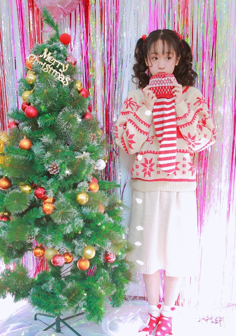 圣诞双马尾靓丽妹子可爱清新俏皮