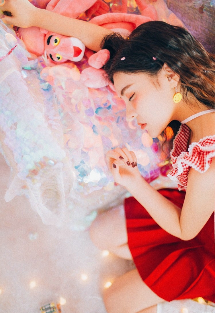 私房粉嫩糖果小美女甜美靓丽可人