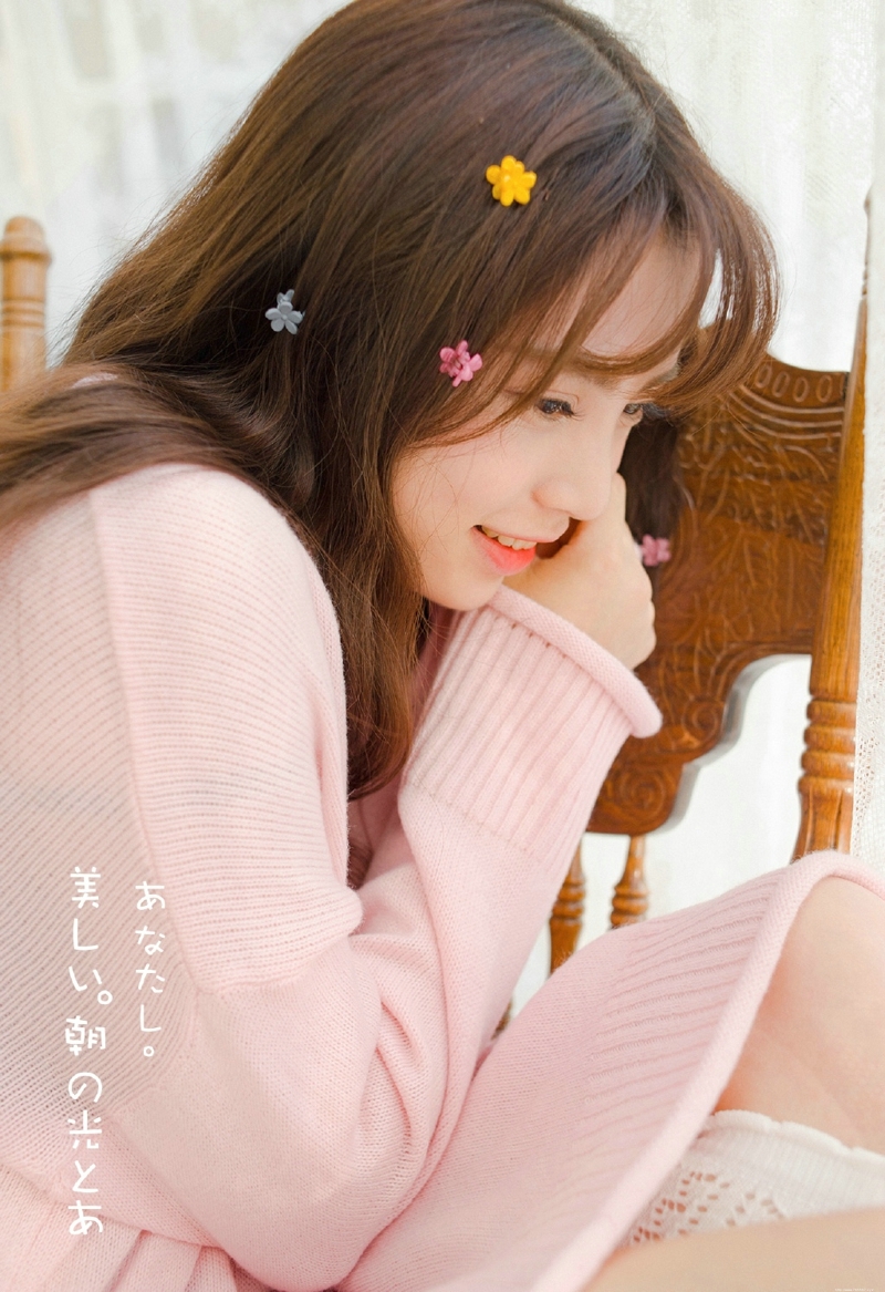 娇滴滴美少女卷发如洋娃娃般可爱写真