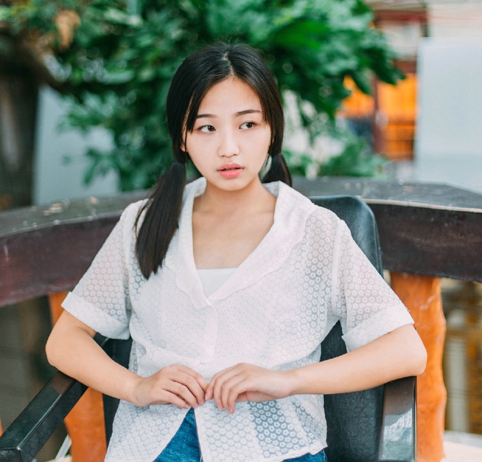 清纯俏皮双马尾妹子可爱娇嫩活力十足