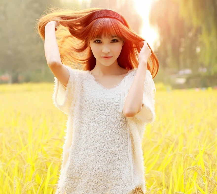 沐浴在夕阳下的小仙女阳光清新唯美动人