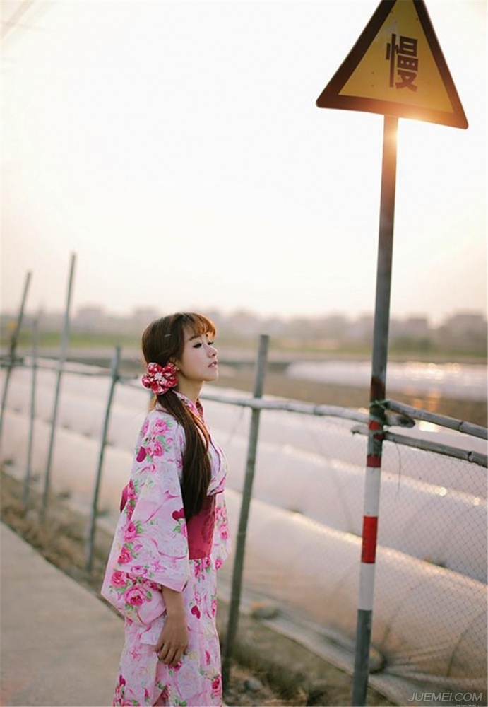 清新阳光的少女与和服的唯美写真