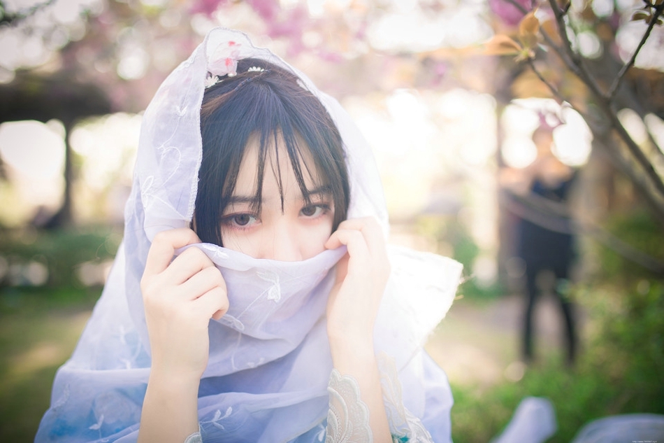 清新脱俗美女古装造型清婉亮眼