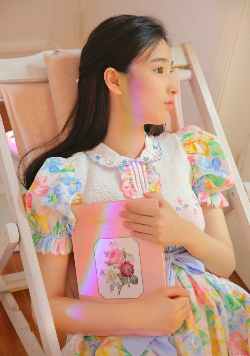 恬静妹子可爱满满少女心私房写真