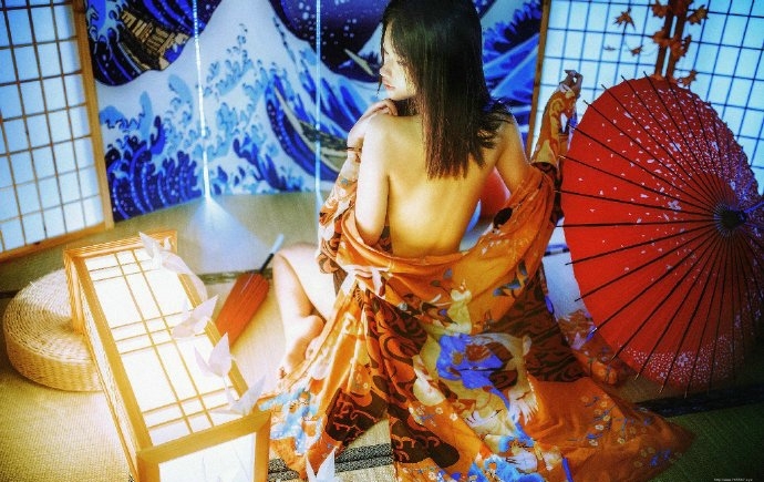 私房温馨少女唯美千纸鹤靓丽迷人