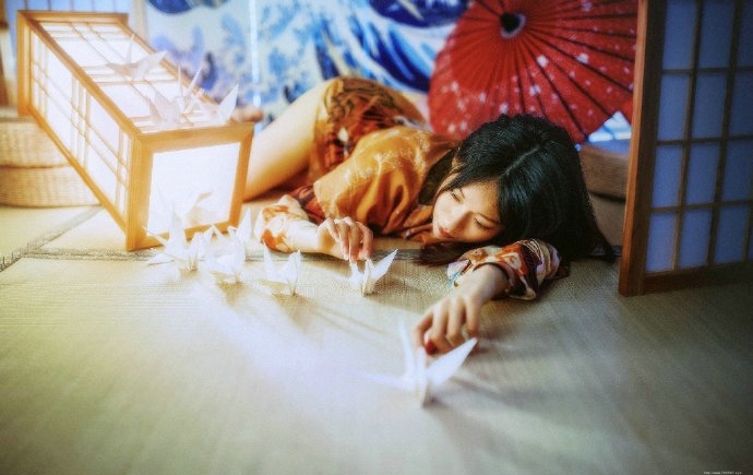 私房温馨少女唯美千纸鹤靓丽迷人