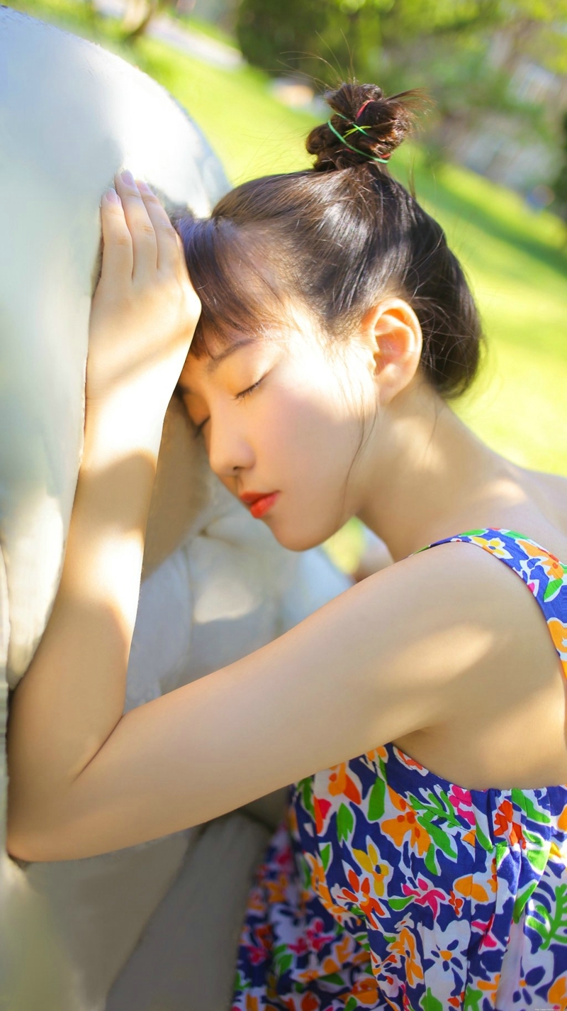 夏日连衣裙棒棒糖小巧玲珑妹子清爽可人