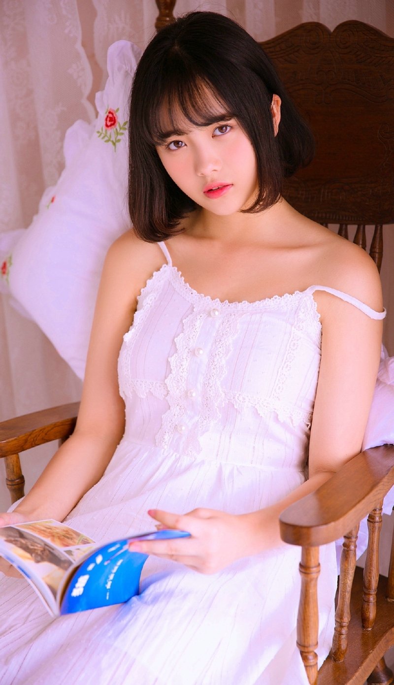 清纯波波头可爱甜美妹子娇美动人