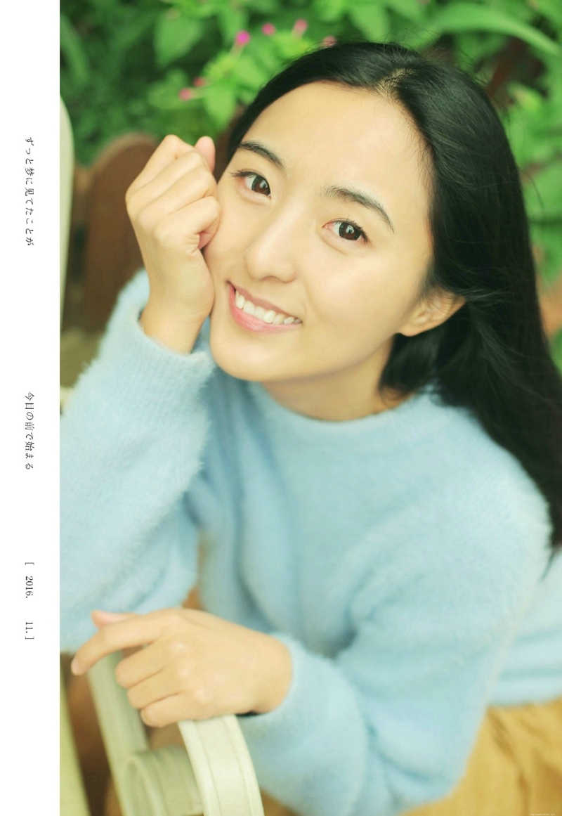 花房素颜森系美女柔嫩娇美写真