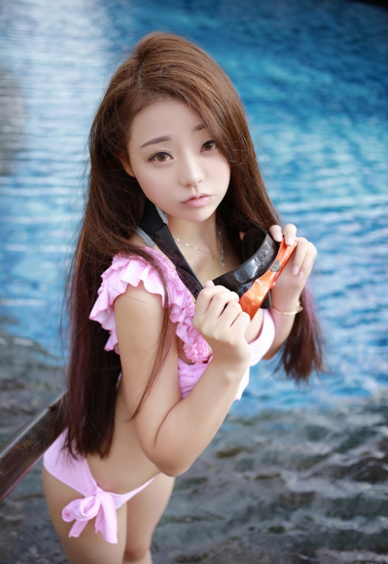 性感泳装美女佘贝拉个人诱惑写真摄影图