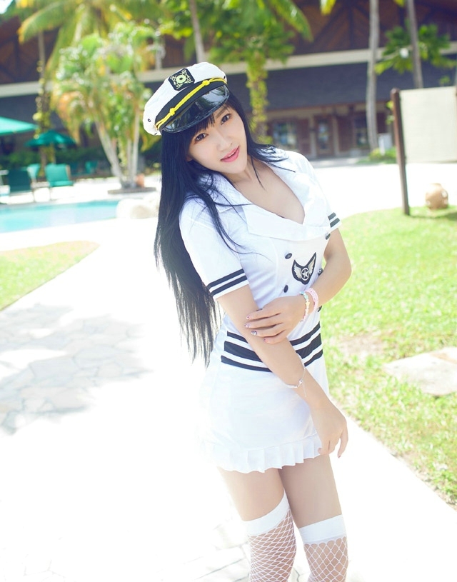 性感女神杨上萱无限诱惑大胆人体艺术写真摄影图片