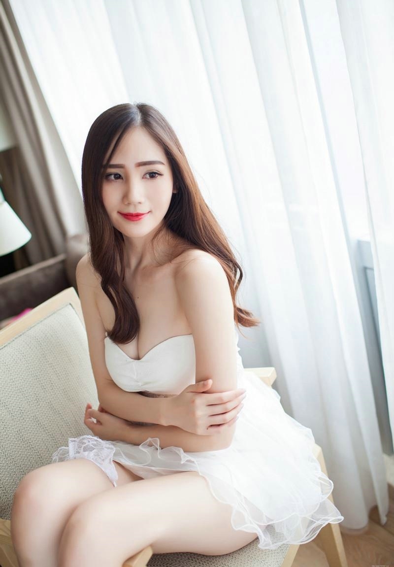 宅男女神刘思思性感美胸诱惑私房写真照