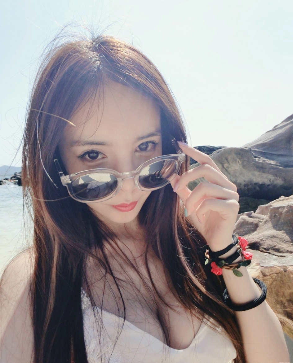 性感女神极品玉乳极品诱惑写真图片