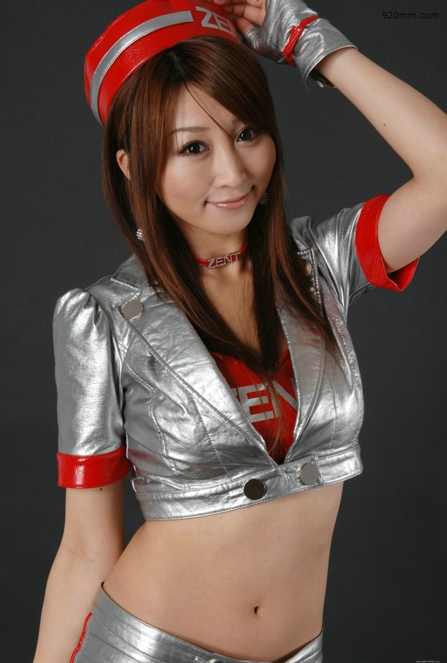 长腿模特性感制服诱惑高跟鞋写真