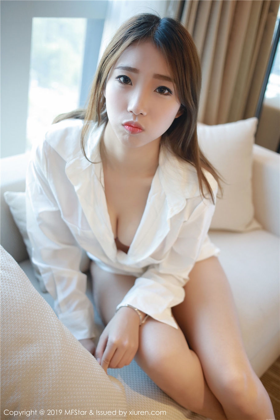 美胸小清新美女宝儿fox诱惑私拍写真集