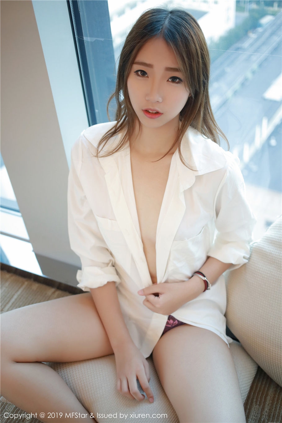 美胸小清新美女宝儿fox诱惑私拍写真集