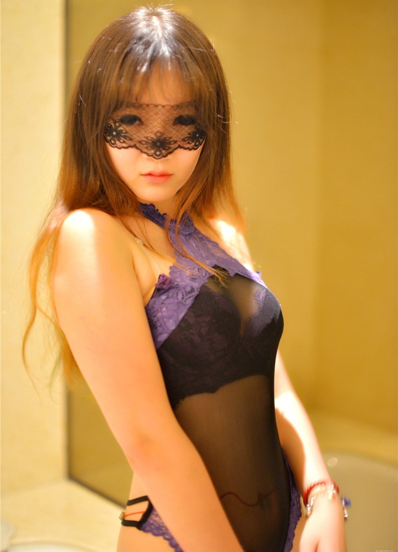 性感MM水水温柔妩媚情趣内衣浴室写真