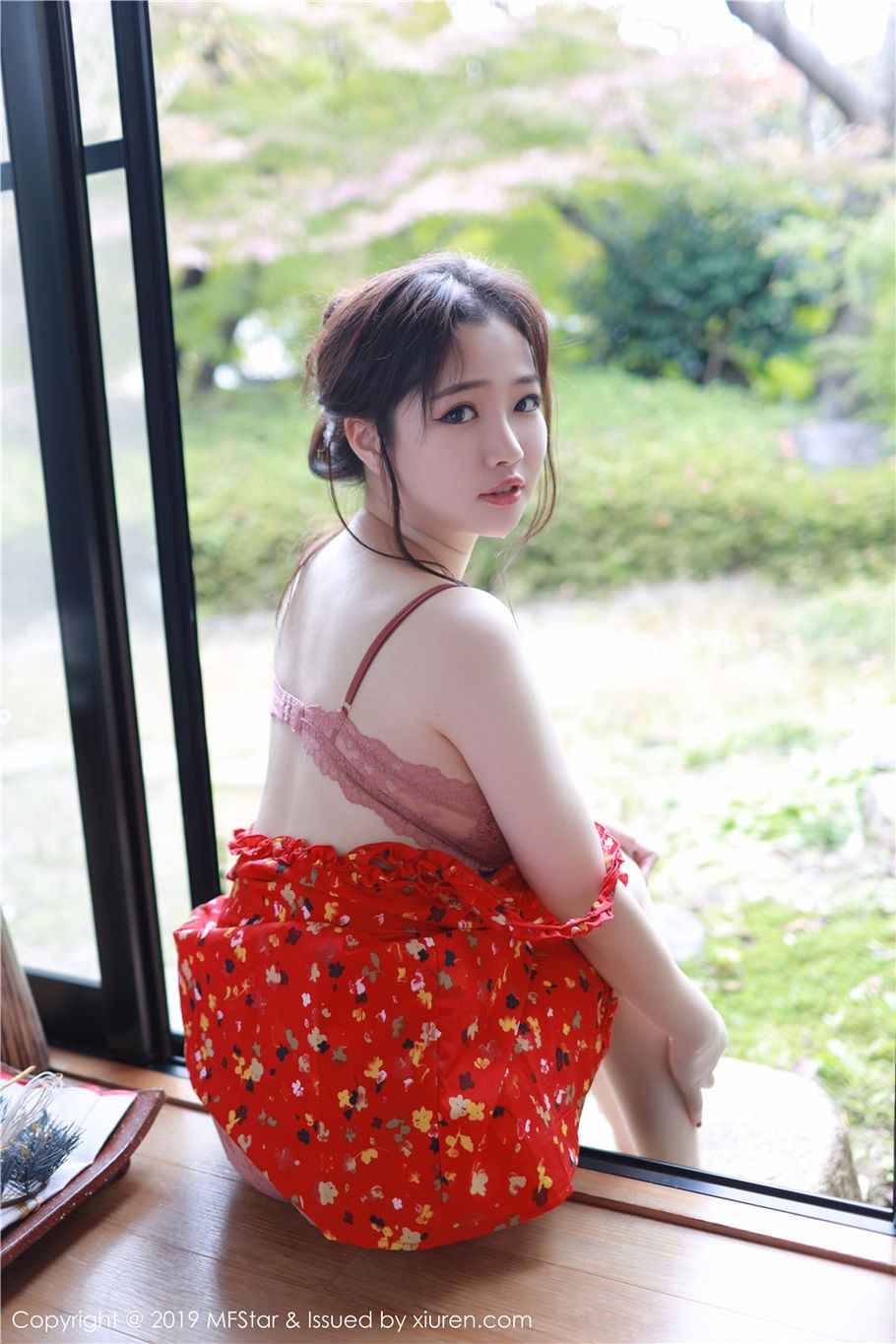 大胸御姐徐cake性感内衣大胆写真